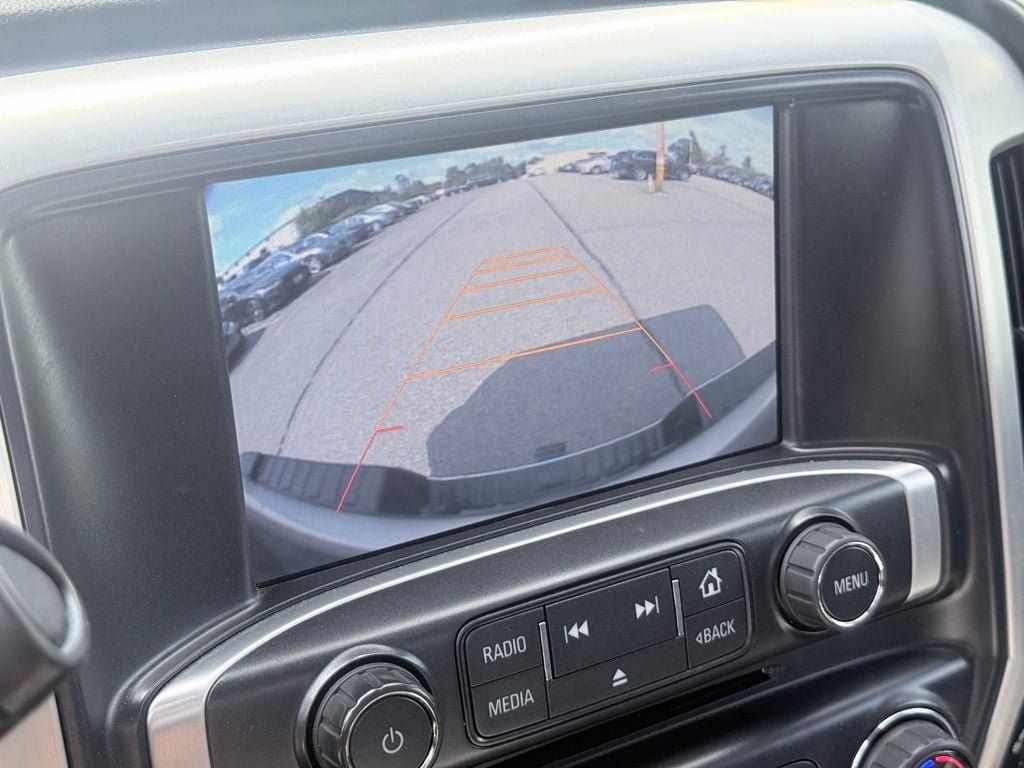 Used 2015 GMC Sierra 2500 SLE w/ SLE Preferred Package AWD/4WD image 14