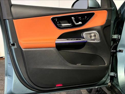 New 2026 Mercedes-Benz GLC 300 4MATIC image 11