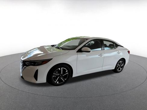 Used 2025 Nissan Sentra SV FWD image 7