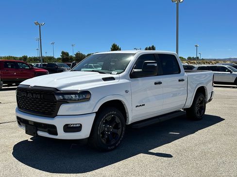 New 2026 RAM 1500 Big Horn AWD/4WD image 2