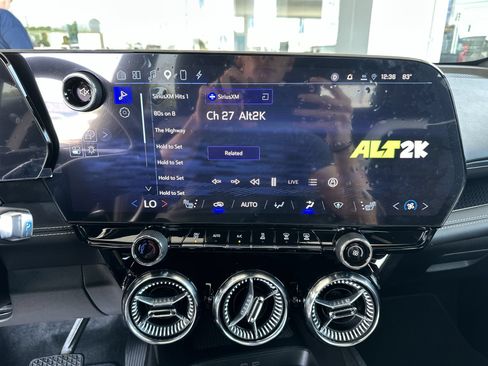 Certified 2024 Chevrolet Blazer EV LT AWD/4WD image 13