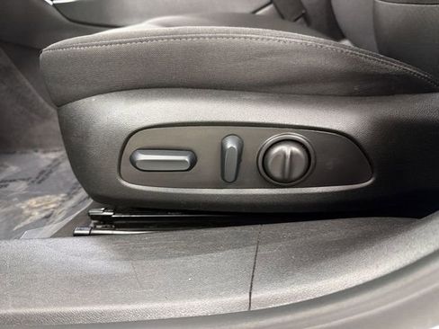 Used 2024 Chevrolet Malibu LT FWD image 20