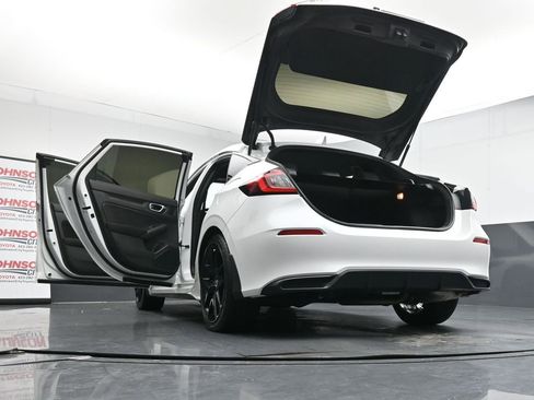 Used 2023 Honda Civic Sport image 45