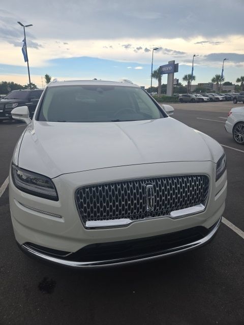 Used 2023 Lincoln Nautilus Reserve w/ Equipment Group 201A AWD/4WD image 12