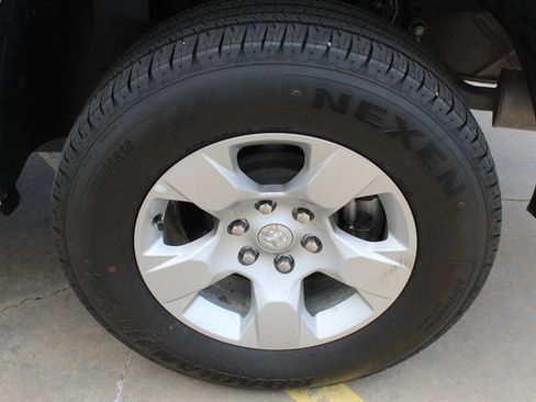 Used 2023 RAM 1500 Big Horn image 27