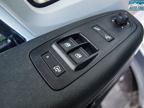 Used 2018 RAM ProMaster 2500 w/ Interior Convenience Group image 11