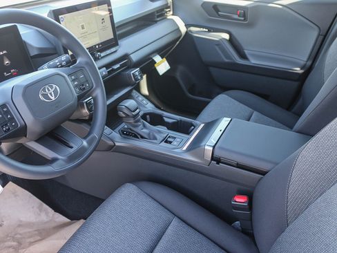 New 2026 Toyota RAV4 LE AWD/4WD image 20