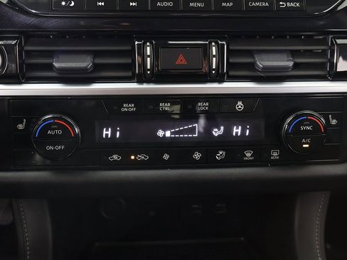 Used 2023 Nissan Pathfinder SL w/ Lighting Package (N92) image 54