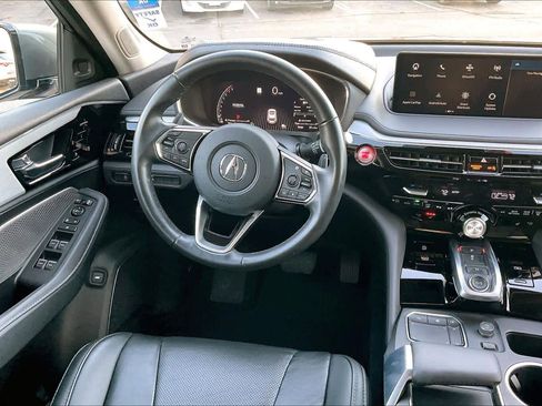 Used 2023 Acura MDX FWD w/ Technology Package image 8