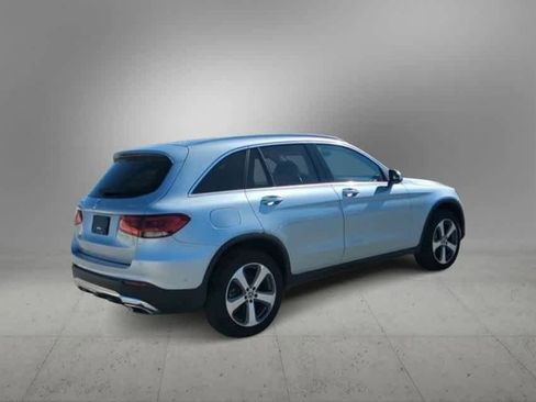 Used 2022 Mercedes-Benz GLC 300 4MATIC w/ Premium Package Lite image 8