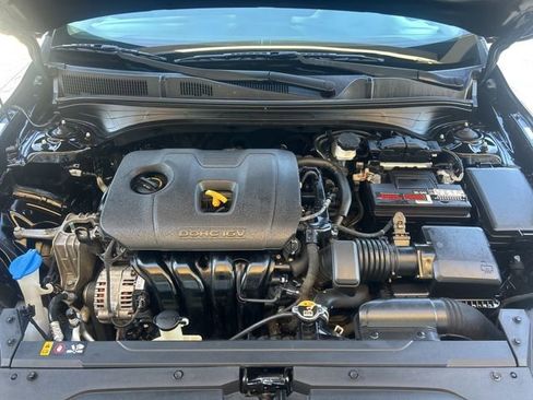 Used 2019 Kia Forte LXS image 33