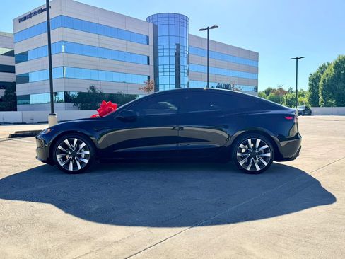 Used 2024 Tesla Model 3 Standard Range RWD image 16