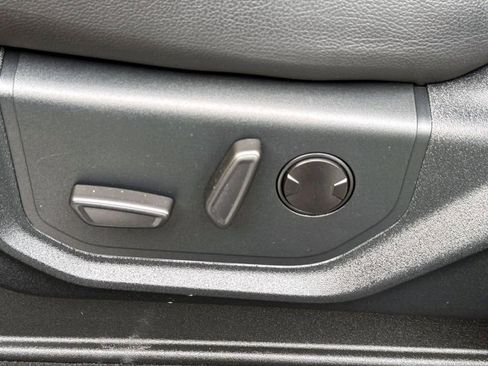 Used 2021 Ford F250 Lariat w/ Lariat Ultimate Package image 27