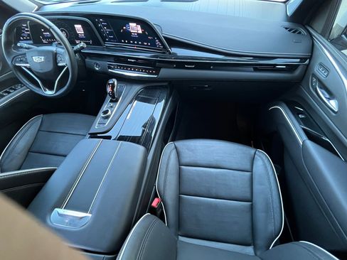 Used 2023 Cadillac Escalade Sport w/ LPO, ONYX Package image 34