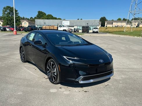New 2026 Toyota Prius Plug-In Hybrid FWD image 1