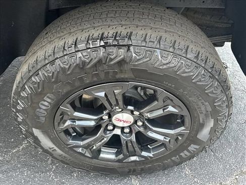 Used 2024 GMC Canyon Elevation w/ Trailering Package RWD image 34