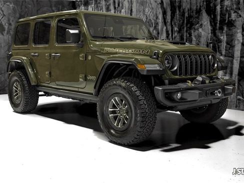 Used 2024 Jeep Wrangler Unlimited Rubicon 392 image 24