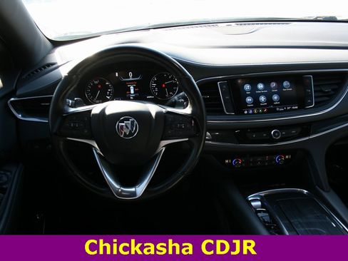 Used 2021 Buick Encore GX Essence w/ Sport Touring Package image 8