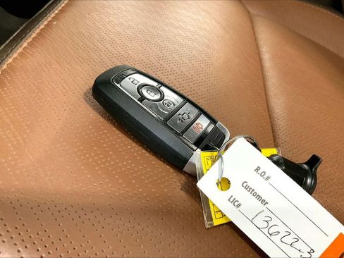 Used 2025 Ford F150 King Ranch w/ FX4 Off-Road Package AWD/4WD image 19