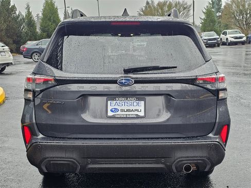 Certified 2025 Subaru Forester Limited image 6