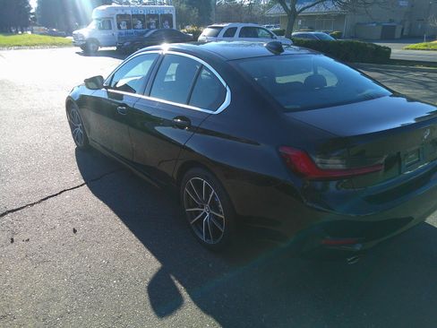 Used 2020 BMW 330i 330i Sedan North America w/ Convenience Package image 7
