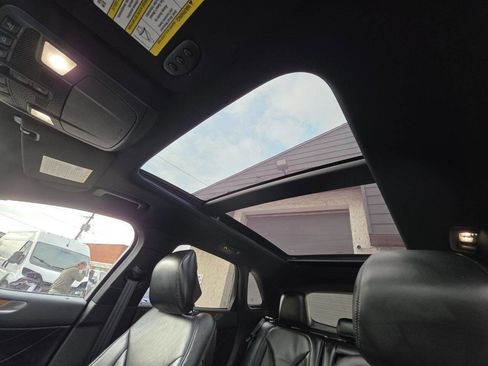 Used 2017 Lincoln MKC Reserve image 15