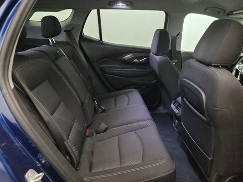 Used 2022 GMC Terrain SLE w/ Driver Convenience Package AWD/4WD image 19