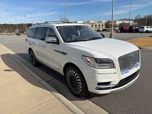 Used 2020 Lincoln Navigator Black Label image 19