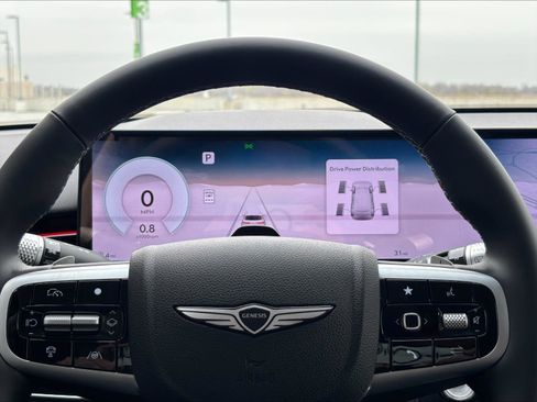 New 2026 Genesis GV70 2.5T Advanced w/ G1 Accessory Package AWD/4WD image 10