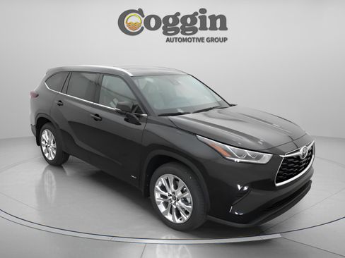 New 2026 Toyota Highlander Limited AWD/4WD image 26