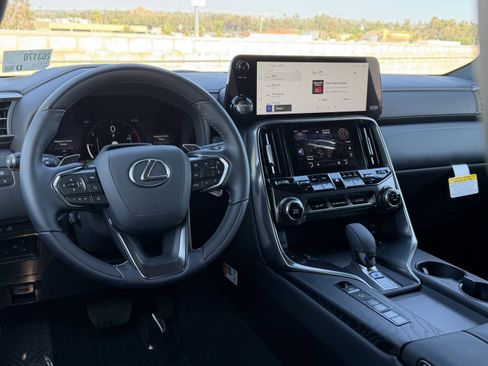 New 2026 Lexus LX 700h Luxury AWD/4WD image 30