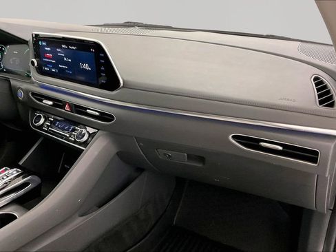 Used 2021 Hyundai Sonata Limited w/ Cargo Package FWD image 21
