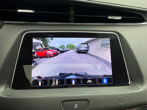 Used 2021 Cadillac XT4 Sport AWD/4WD image 38