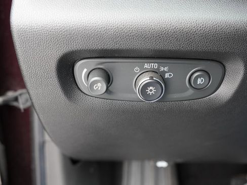 Used 2018 Chevrolet Traverse LT w/ LPO, Floor Liner Package image 26