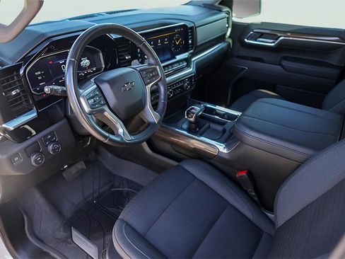 Used 2023 Chevrolet Silverado 1500 RST w/ Redline Edition image 13