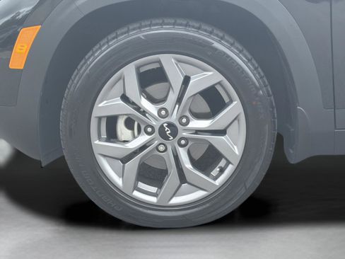 Used 2024 Kia Seltos S FWD image 24