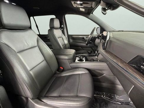 Certified 2025 Chevrolet Tahoe LT AWD/4WD image 36