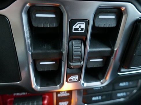 New 2026 Jeep Gladiator Rubicon AWD/4WD image 19