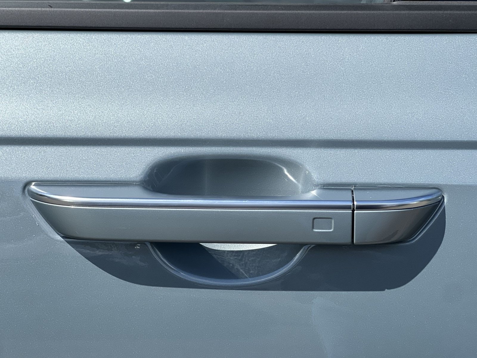 New 2027 Kia Carnival SX FWD image 16