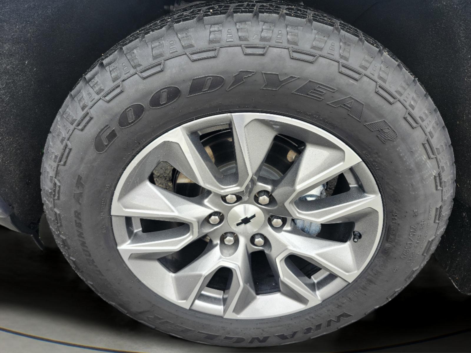 Used 2022 Chevrolet Silverado 1500 RST AWD/4WD image 31