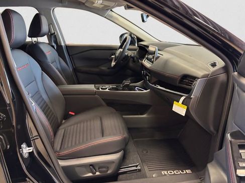 New 2026 Nissan Rogue SV w/ Rock Creek Premium Package AWD/4WD image 15