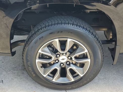 Certified 2022 Chevrolet Silverado 1500 RST image 7