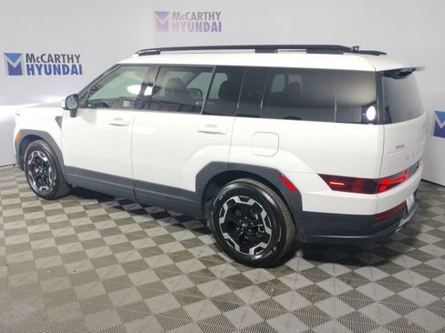 Used 2025 Hyundai Santa Fe SEL image 7