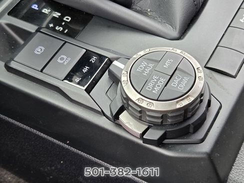 Used 2025 Toyota 4Runner 4WD image 27