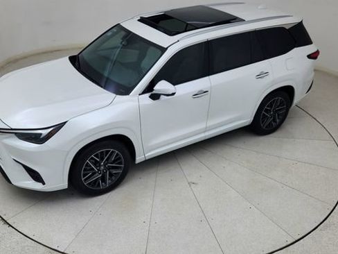 Used 2025 Lexus TX 350 AWD w/ Technology Package image 80