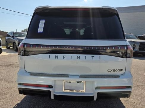 New 2026 INFINITI QX80 4WD image 6