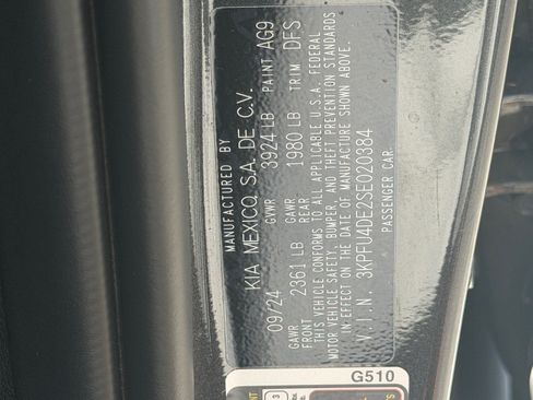 Certified 2025 Kia K4 EX FWD image 42