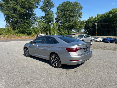 Used 2021 Volkswagen Jetta SEL FWD image 5