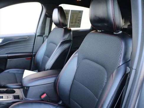 Used 2024 Ford Escape ST-Line w/ Tech Pack #1 image 20