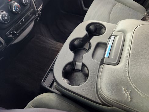 Used 2017 RAM 2500 Tradesman w/ Chrome Appearance Group image 25